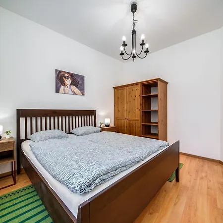 Dohany By Stn Budapest