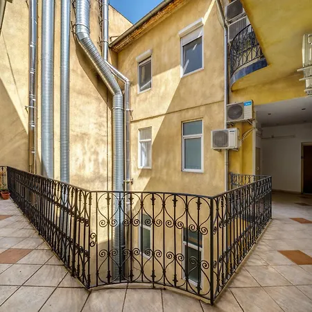 Dohany By Stn Appartement *