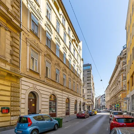 Apartament Dohany By Stn